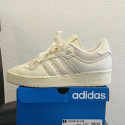 Adidas Rivalry 86 Low Size 9.5