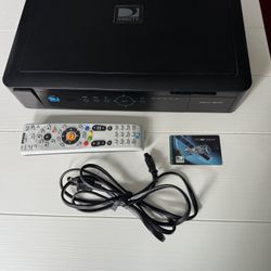 DirecTV HR34-700 Genie HD DVR Receiver with AC Adapter & Remote Tested