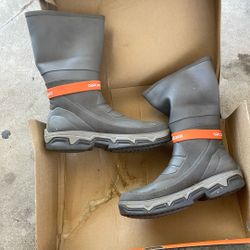 fishing boots dise 15 