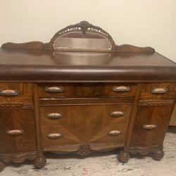 1920s Waterfall Art Deco Sideboard-buffet 