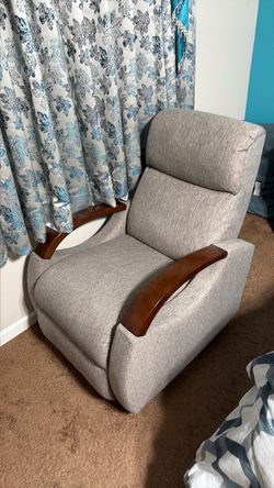 Rocking chair