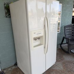 Kenmore Refrigerator