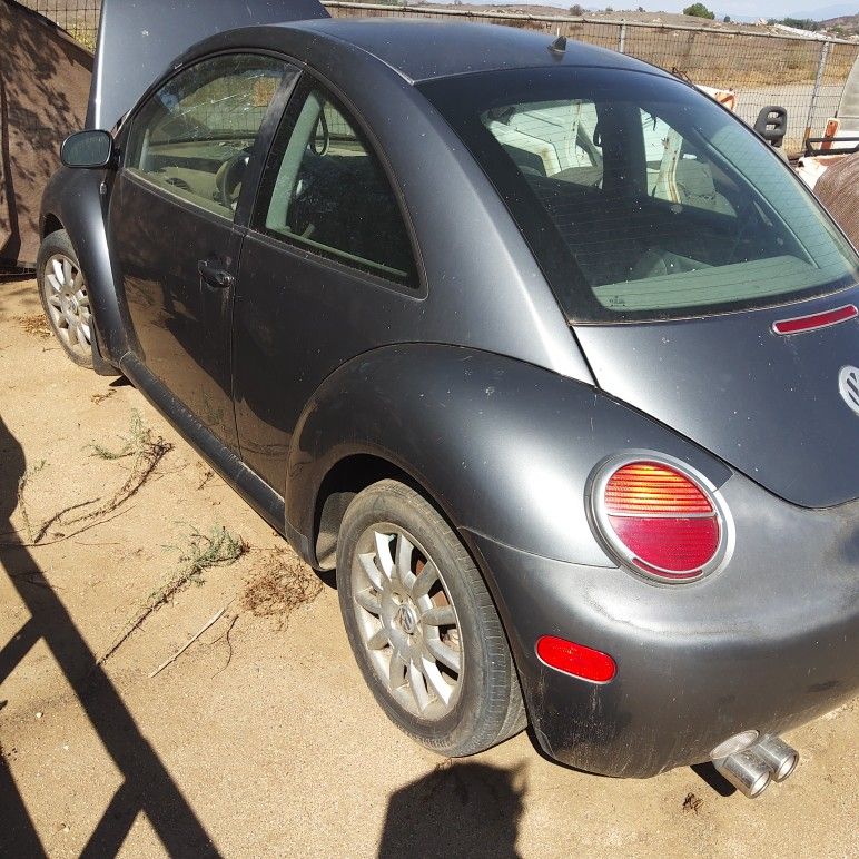 2003 Volkswagen Beetle