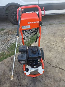 Husqvarna 3200 PSI Gas-Powered Pressure Washer