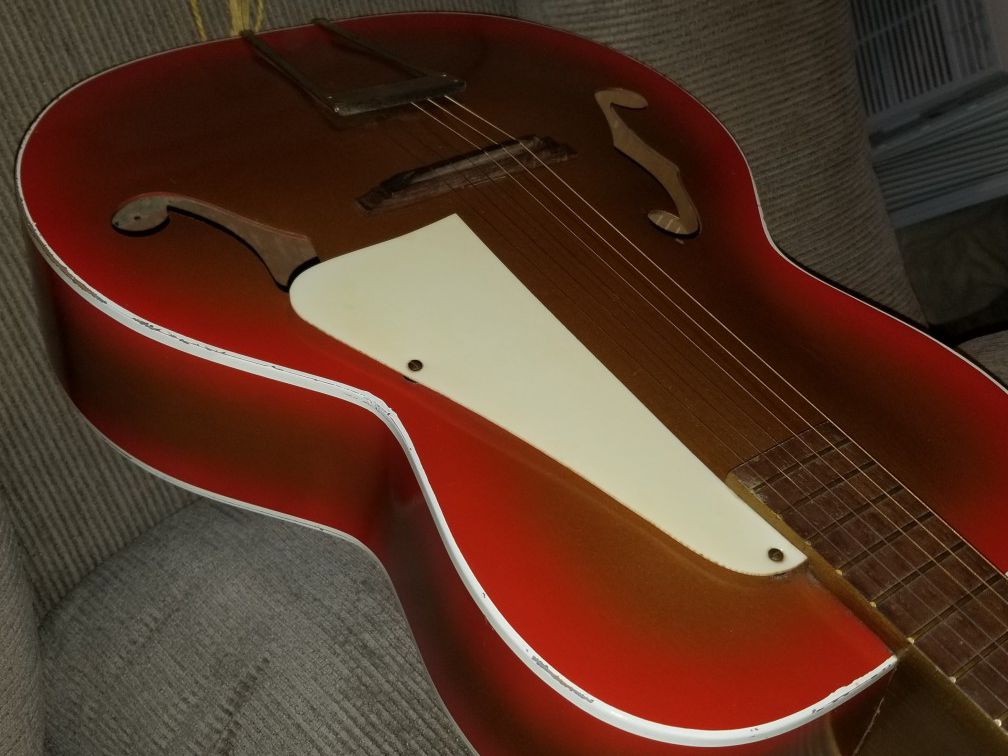 30s-40s archtop accoustic