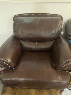 Leather Chair 