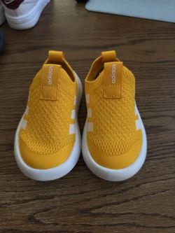 Adidas Bubble Comfy Toddler Slip-On Shoes Yellow 6C