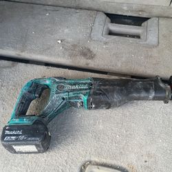 Sawsall Makita