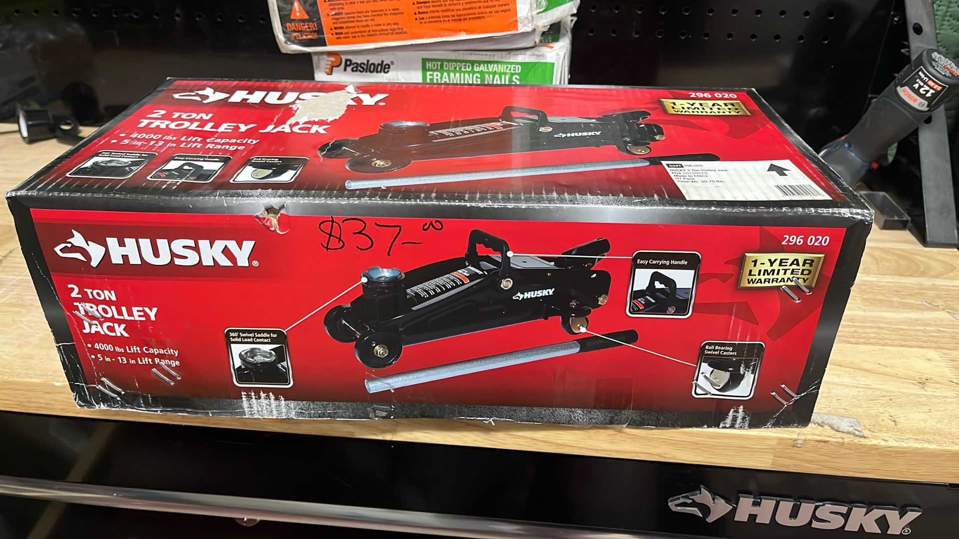 Husky 2 Ton Trolley Jack