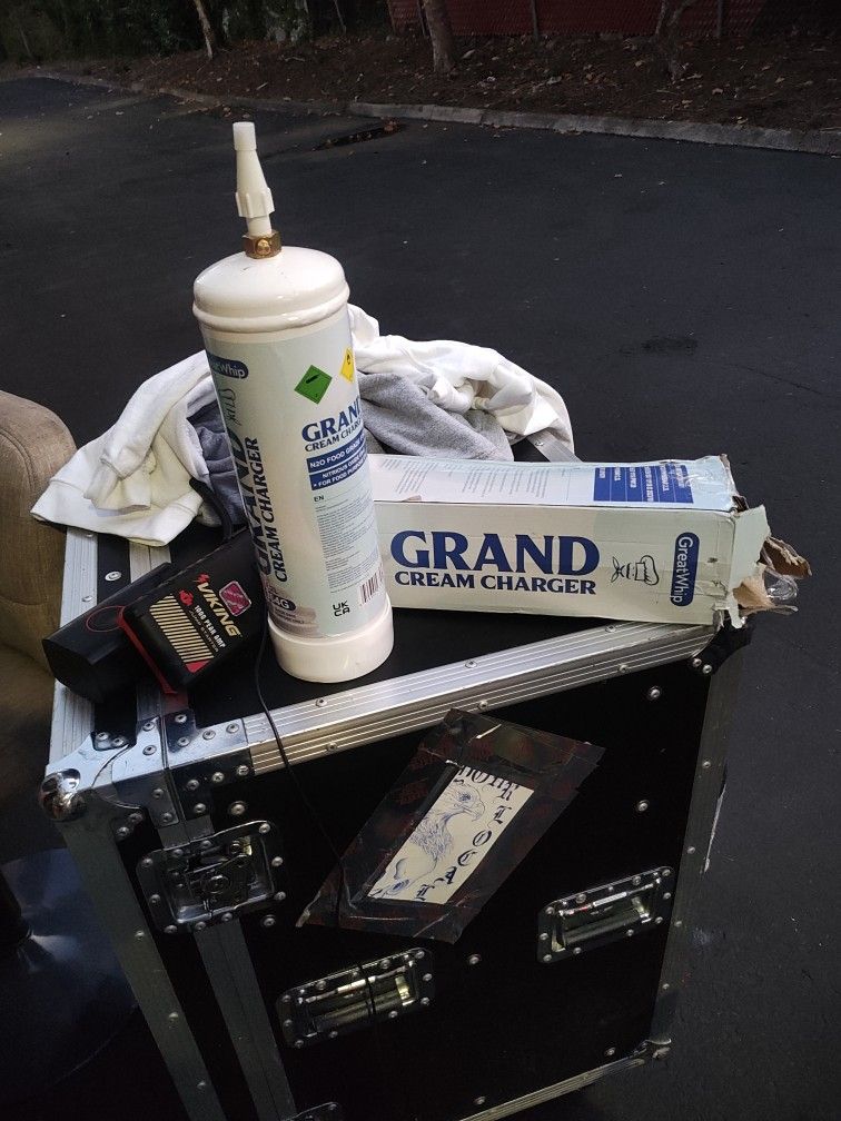 Grand Cream Charger New