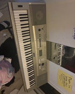Yamaha Digital Piano Keyboard