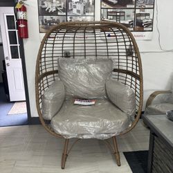 Juniper Wicker Patio Egg Chair