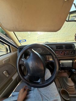 Nissan frontier 1999