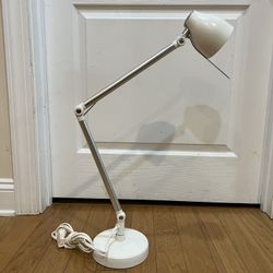 IKEA Desk Lamp Halogen (Very good condition)