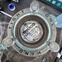 Groco  #ARG-1000-P Bronze Strainer/Plastic Basket