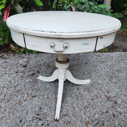 Pedestal End Table