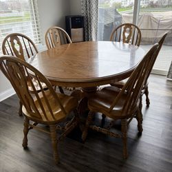 Solid Oak Dining Room Set with 6 Chairs (OBO)