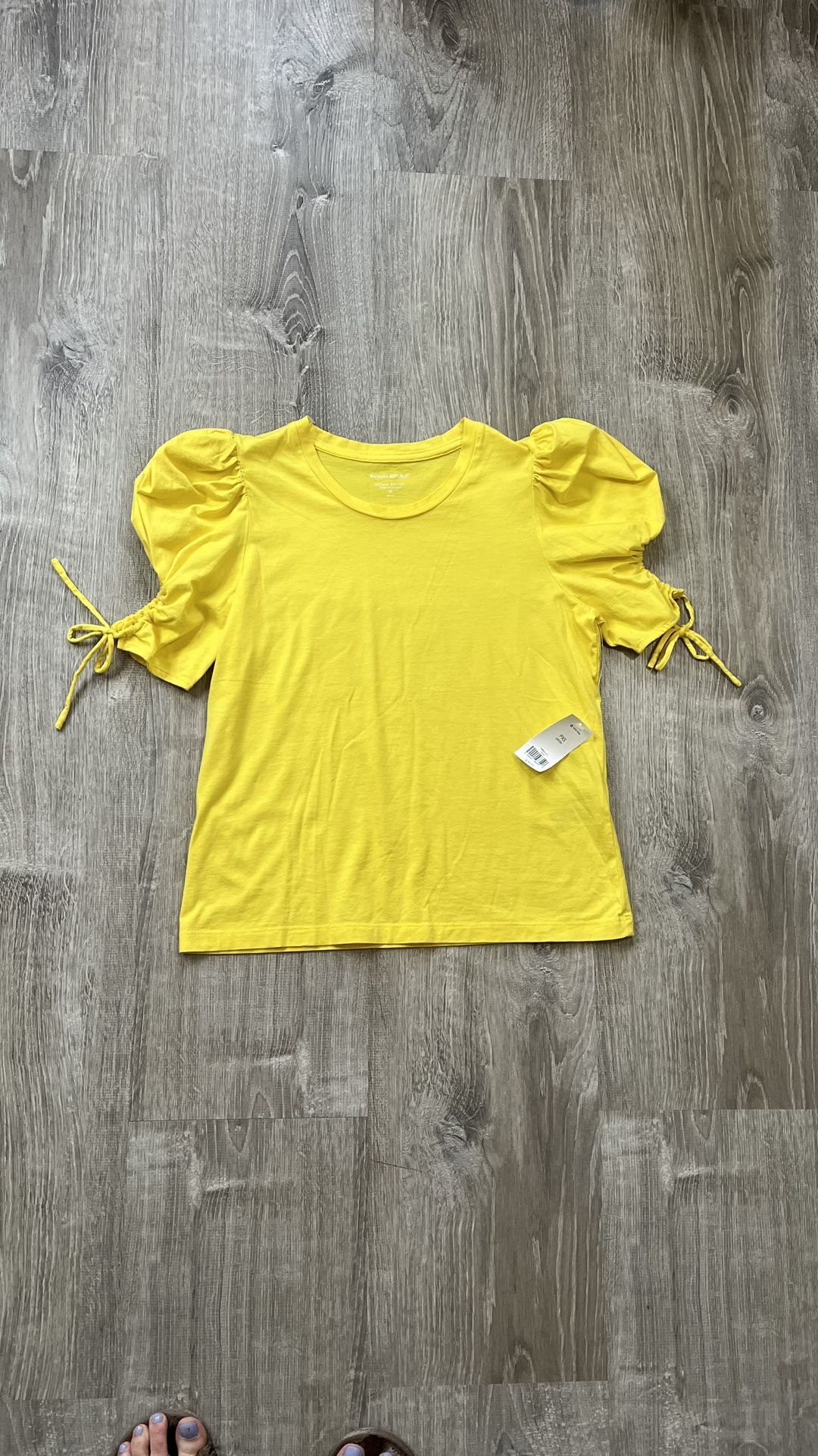 Banana Republic Petite XS Yellow Puff Sleeve Crew Neck Supima Cotton Blouse Top