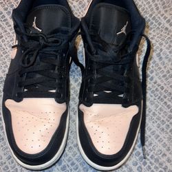 Men’s Air Jordan 1’s Crimson