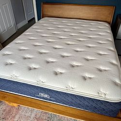 Brooklyn Bedding Signature Hybrid Mattress - Queen