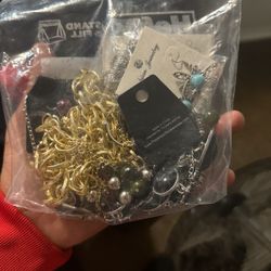 Mixture Of Jewelry 