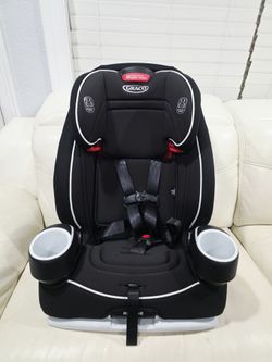Graco 3-in-1 Harnessed Booster Car Seat Carseat.