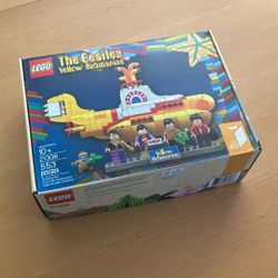 Lego 21306 Beatles Yellow Submarine 