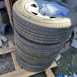 4 Michelin Tires with Rim. 