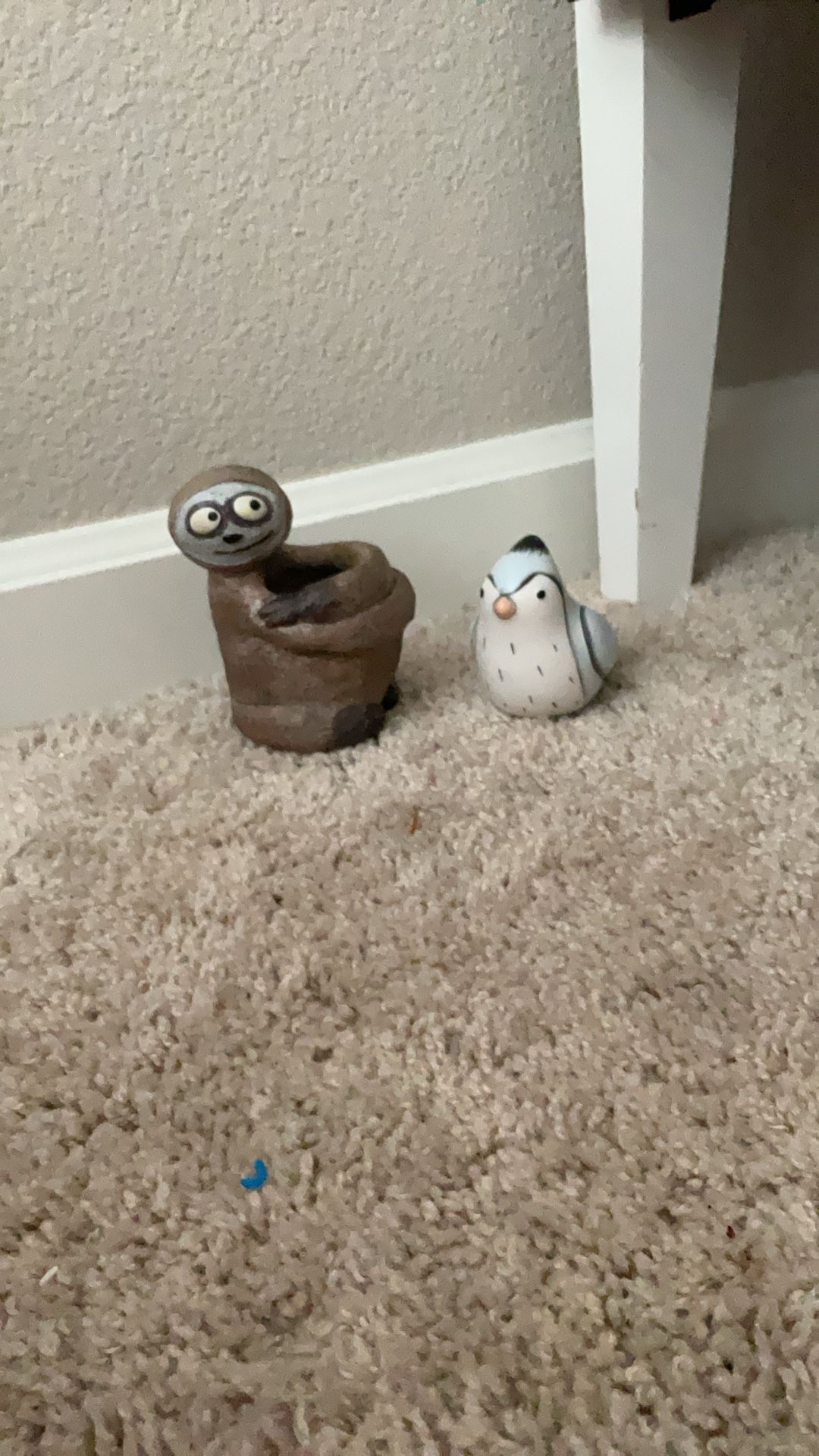 Bird And Sloth Animal Decor