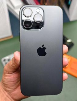 iPhone 16 pro max 256GB Unlocked