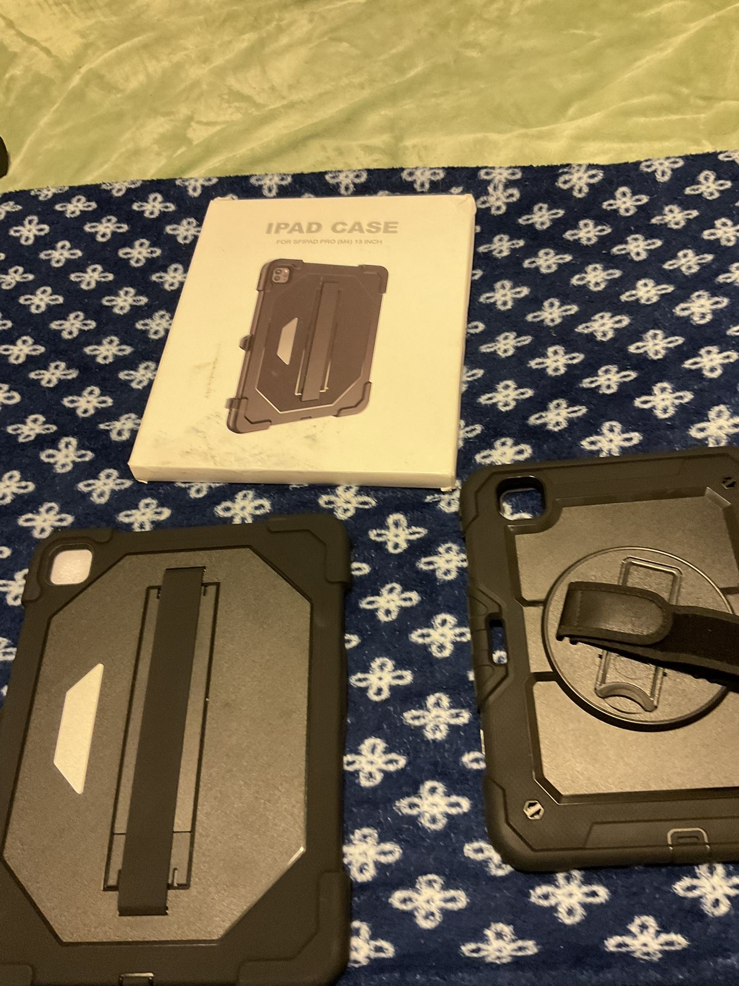 IPAD CASES {read Details}