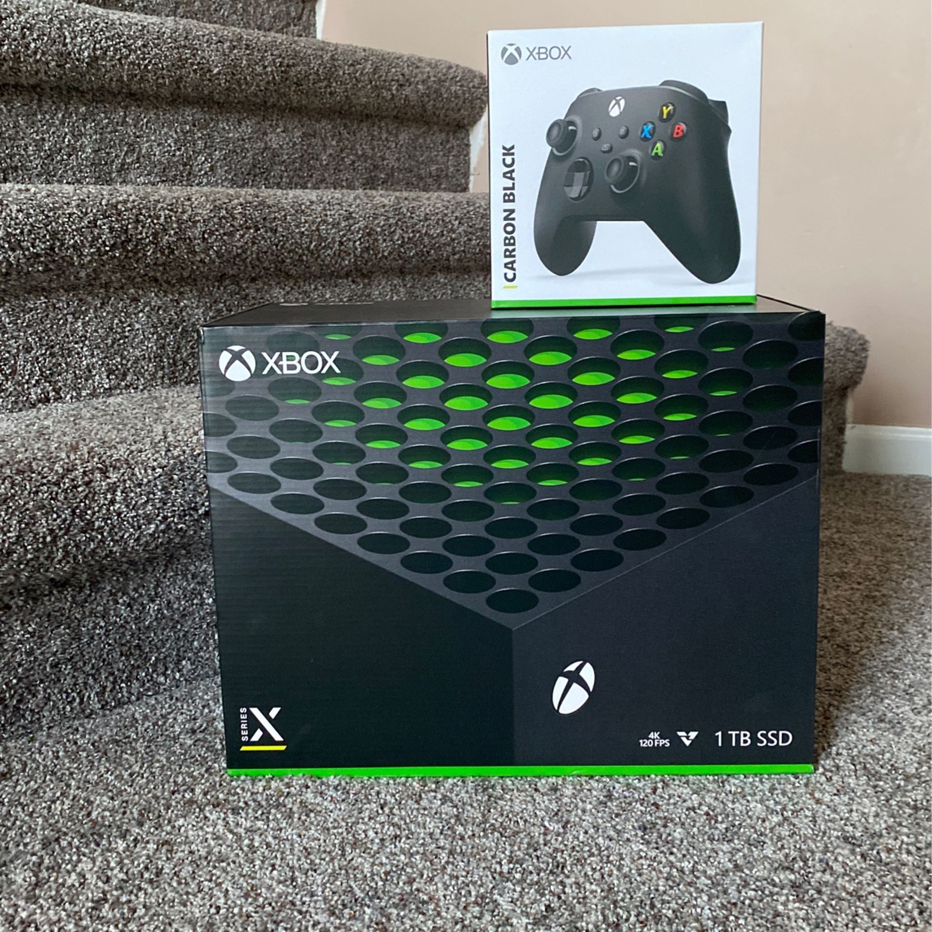 Xbox Series X w Additional Controller