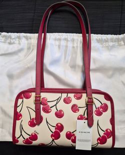 Authentic Coach Cherry Swing Zip Leather Shoulder Bag