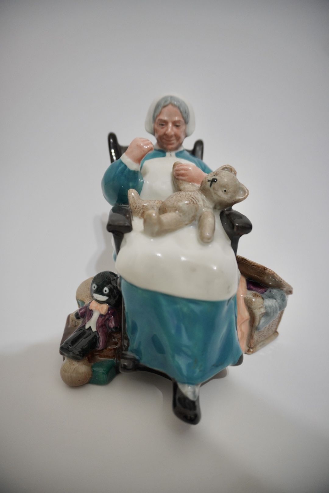 royal doulton Nanny no 885082