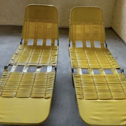 ☀️ Set Of Two Retro Jelly Vinyl Beach Chairs Vintage Tube Folding Lounge Chairs 