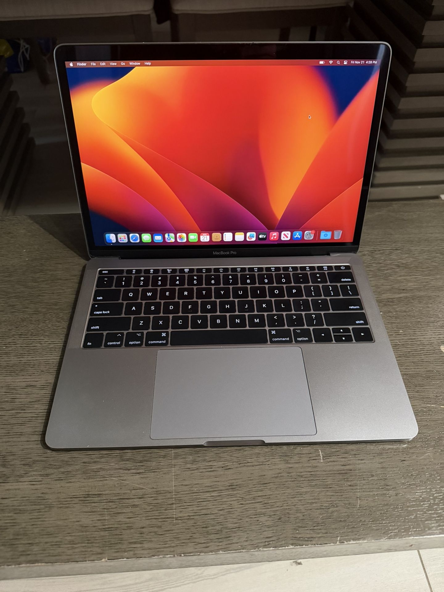 Macbook Pro 2TB space gray