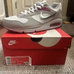 Women’s Nike Air Max Correlate Size 10.5