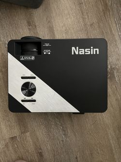 Nasin 1080p Full HD Projector