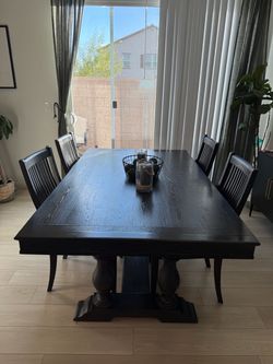 Living spaces table