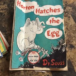 1968 Horton Hatches the Egg RARE promo giveaway softcover Dr Seuss