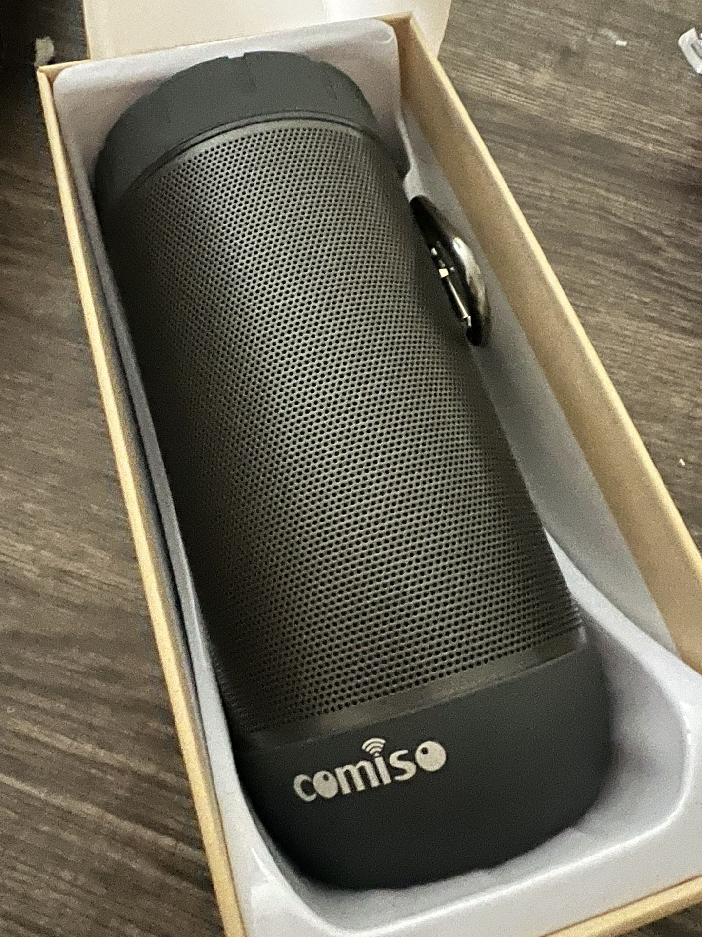 Comiso Bluetooth Speaker