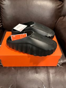 Nike Mind 001 Slide Triple Black size 9