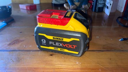Dewalt flexVolt 9AH battery