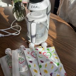 Evla’s Baby Food Steamer/Blender