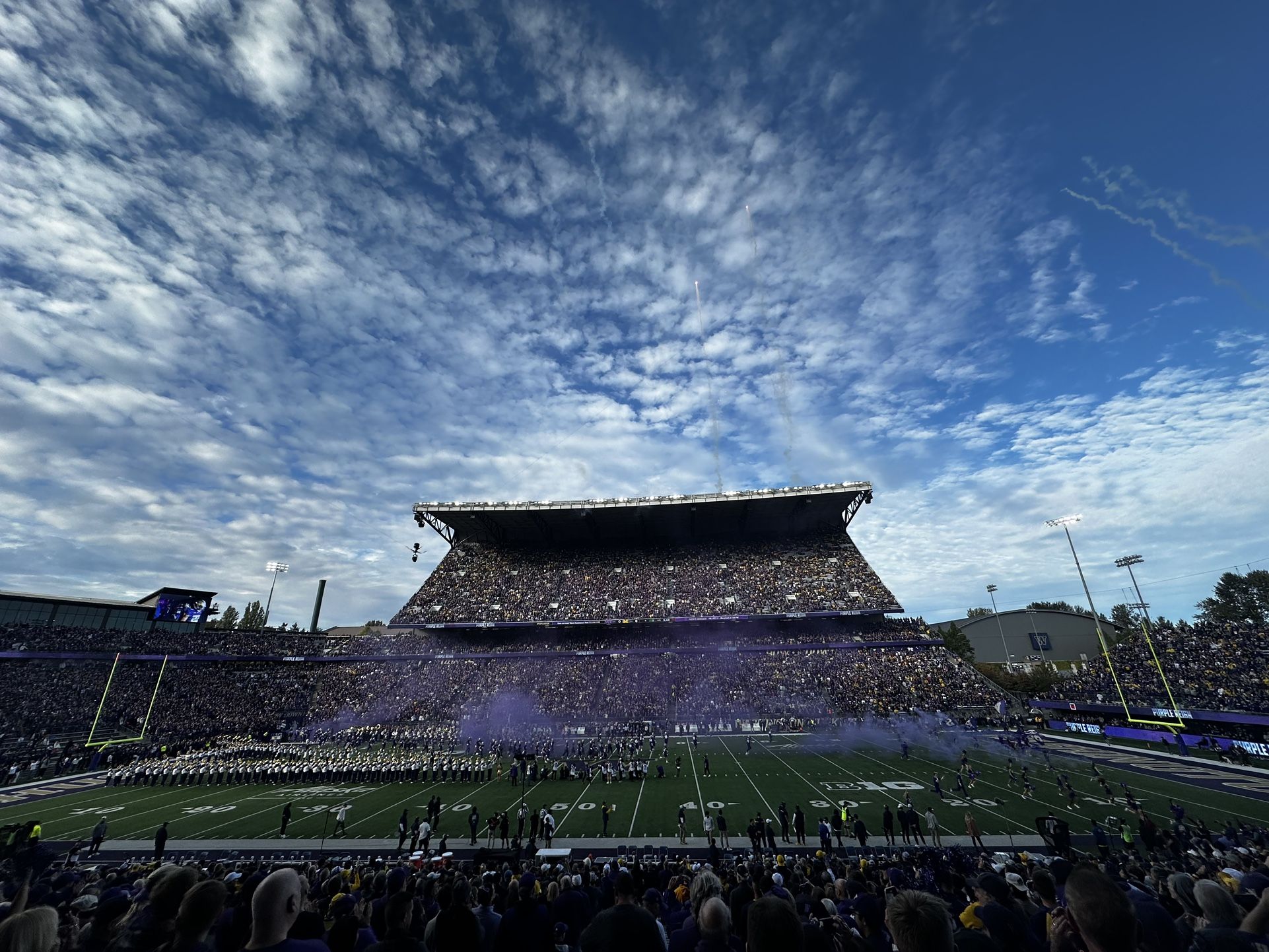 Huskies vs USC (Nov 2nd @ 4pm)