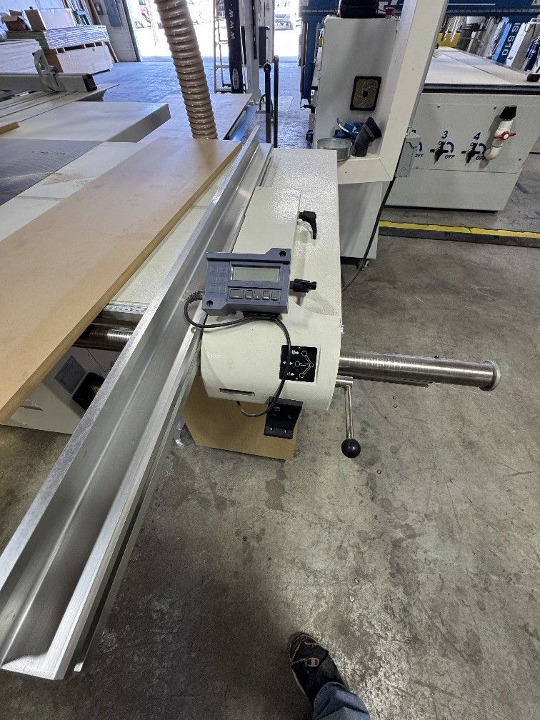 Sliding Table Saw