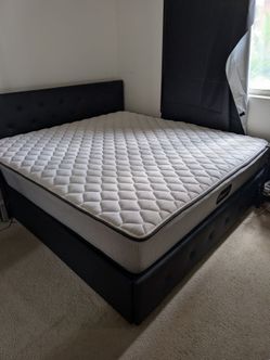 Beautyrest King Mattress (Firm) – Like New