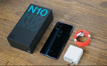 Unlocked 5G Smartphone with 6GB RAM.