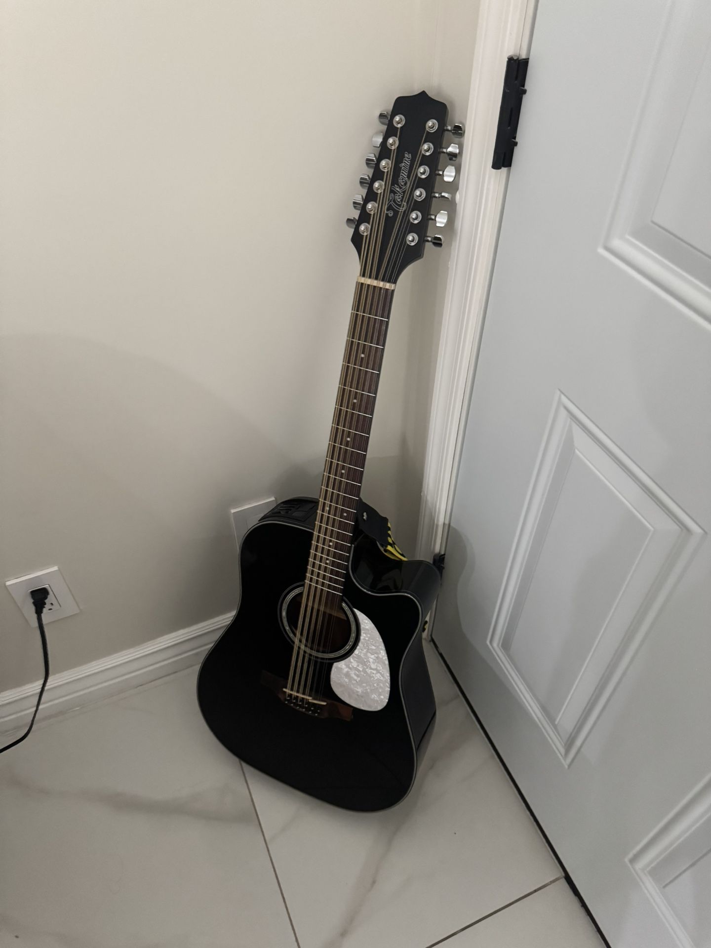 Takamine G Series