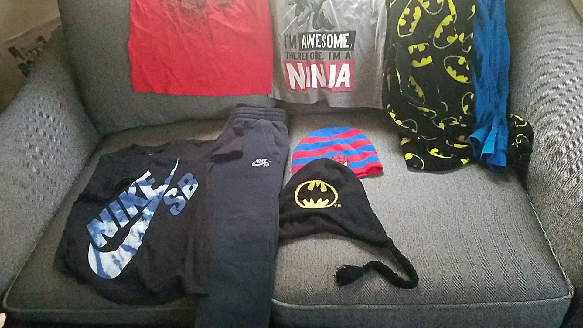 Boys size 8